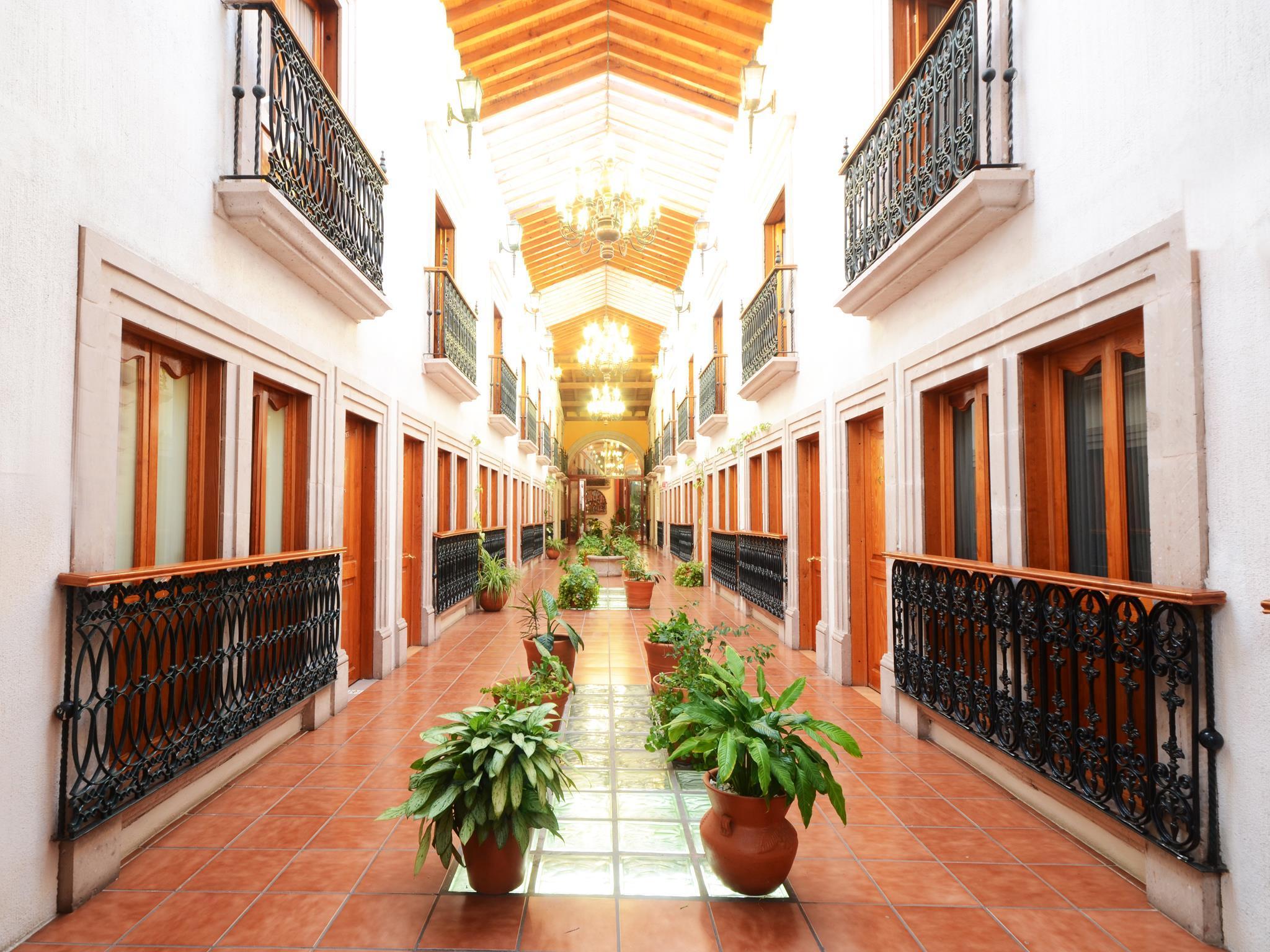 Mision Patzcuaro Centro Historico Hotel Exterior photo